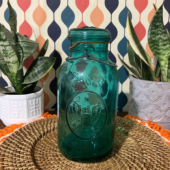 Vintage Blue Ball Ideal Bicentennial Reproduction Glass Jar/Canister - Picture 9 of 16